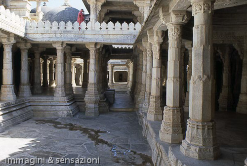 scorcio tempio ranakpur